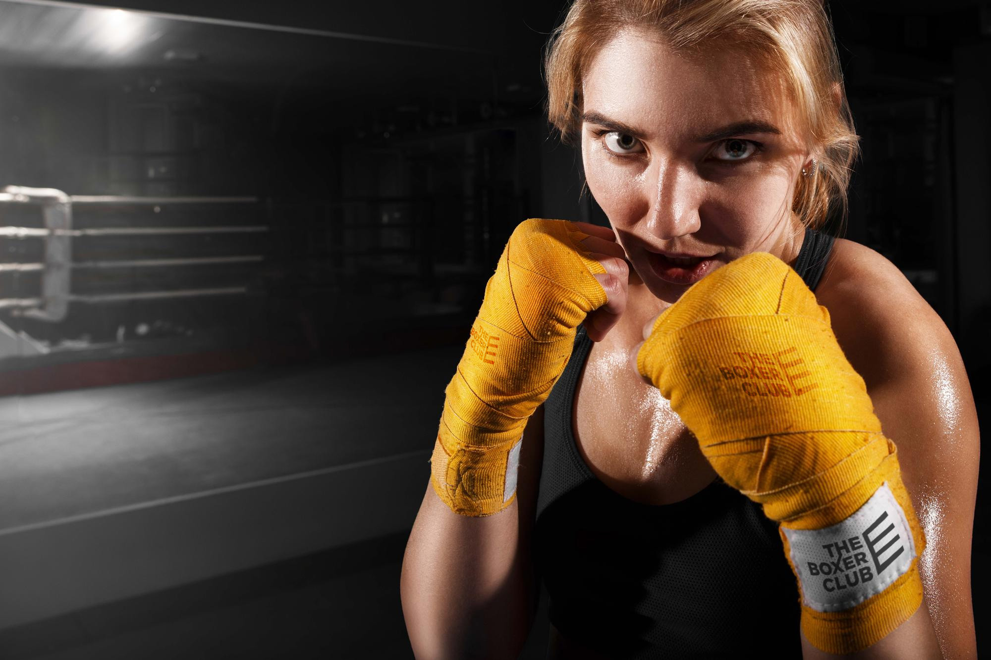 chica-kickboxer-theboxer2